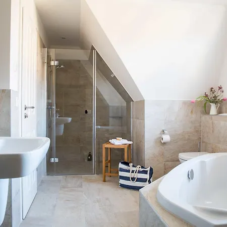 Ferienhaus Ferienhaus Seeschwalbe 5 *